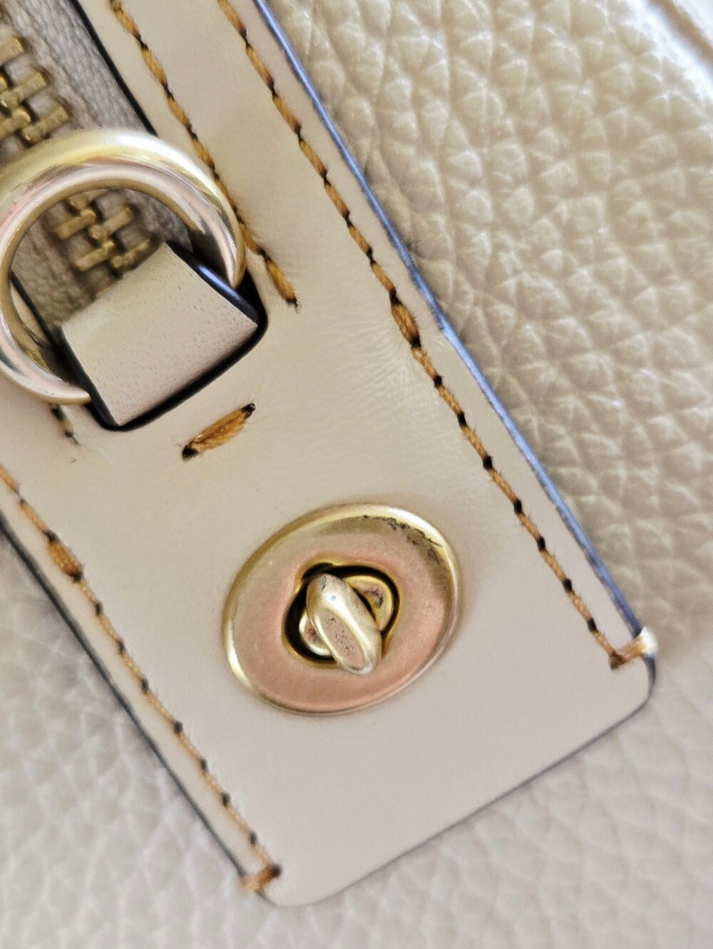 Coach Mint X Serf Ruby Satchel 18 - Picture 6 of 14